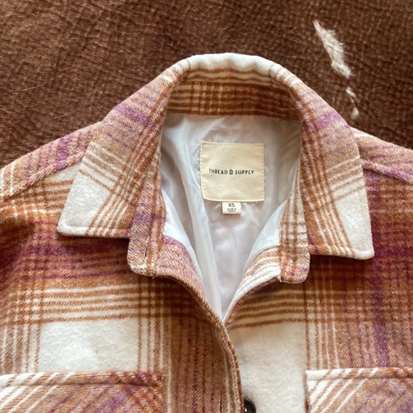 Plaid oversized Shacket/jacket button up - Picture 3 of 8